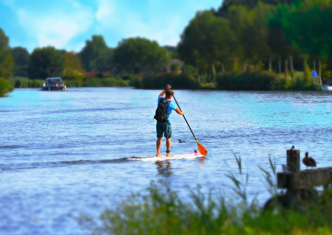 Want To Stand Up Paddleboard? Visit These Places